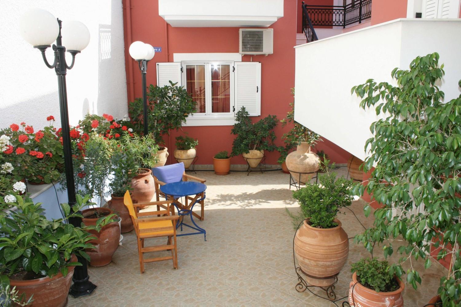Vasilis Apartments Ermioni Ngoại thất bức ảnh